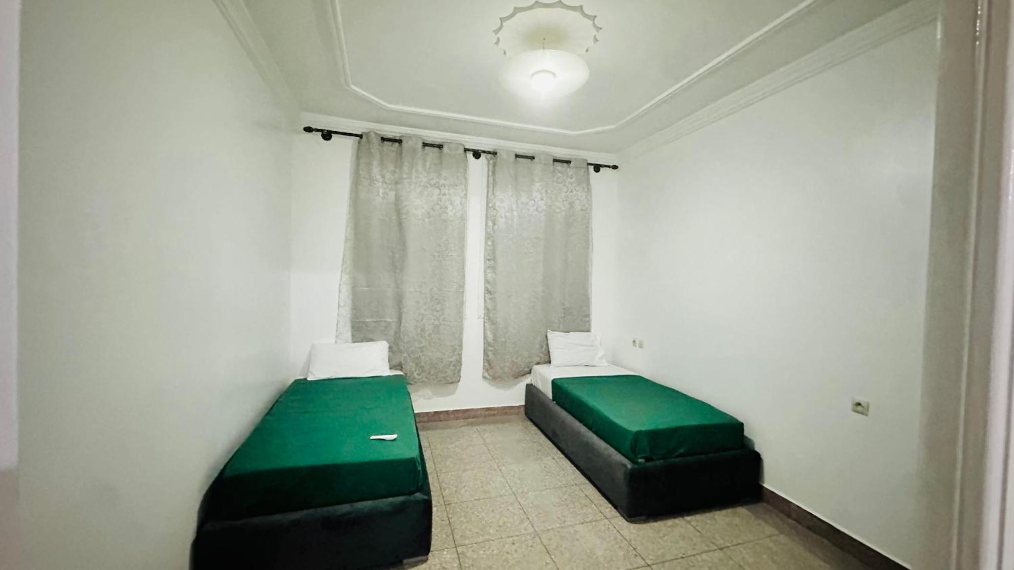 Karaz Homestay Grand Appartement Avec Rooftop Monte Arrouit Exterior foto